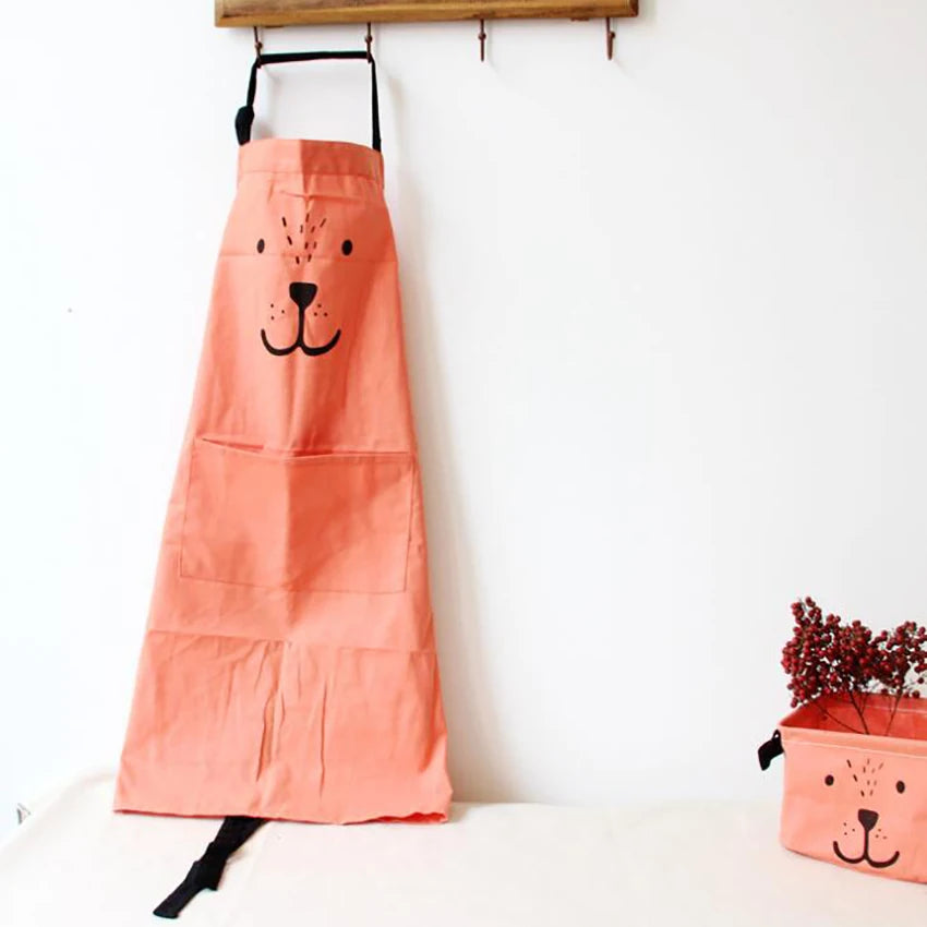 Durable Cotton-Polyester Blend Bib Apron for Cleaning